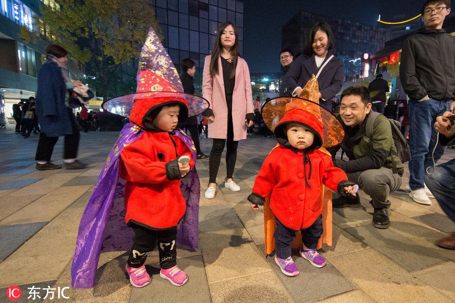 万圣节起源揭秘，探寻庆祝日期与神秘传统的背后故事